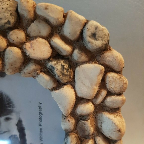 River Rock Pebble Stone Arched Picture Frame New Fetco - Picture 6 of 10